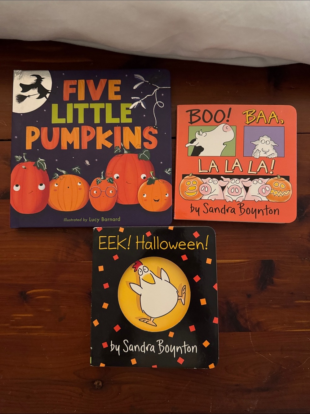 Halloween kids books never used